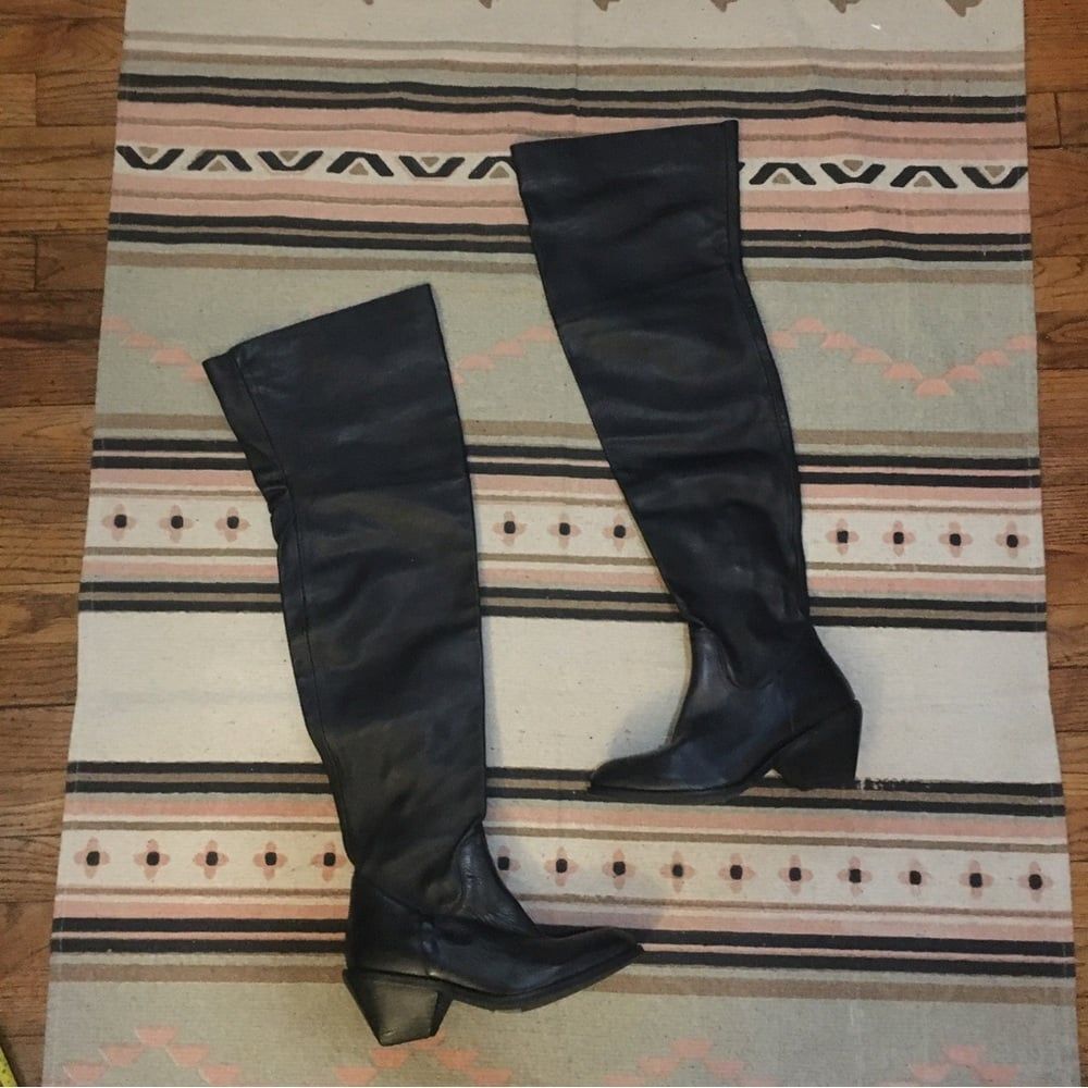 Ecote women’s 7 Black leather boots over the knee low heel pointy tip new